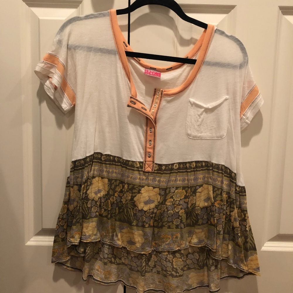 Free people flowy t-shirt